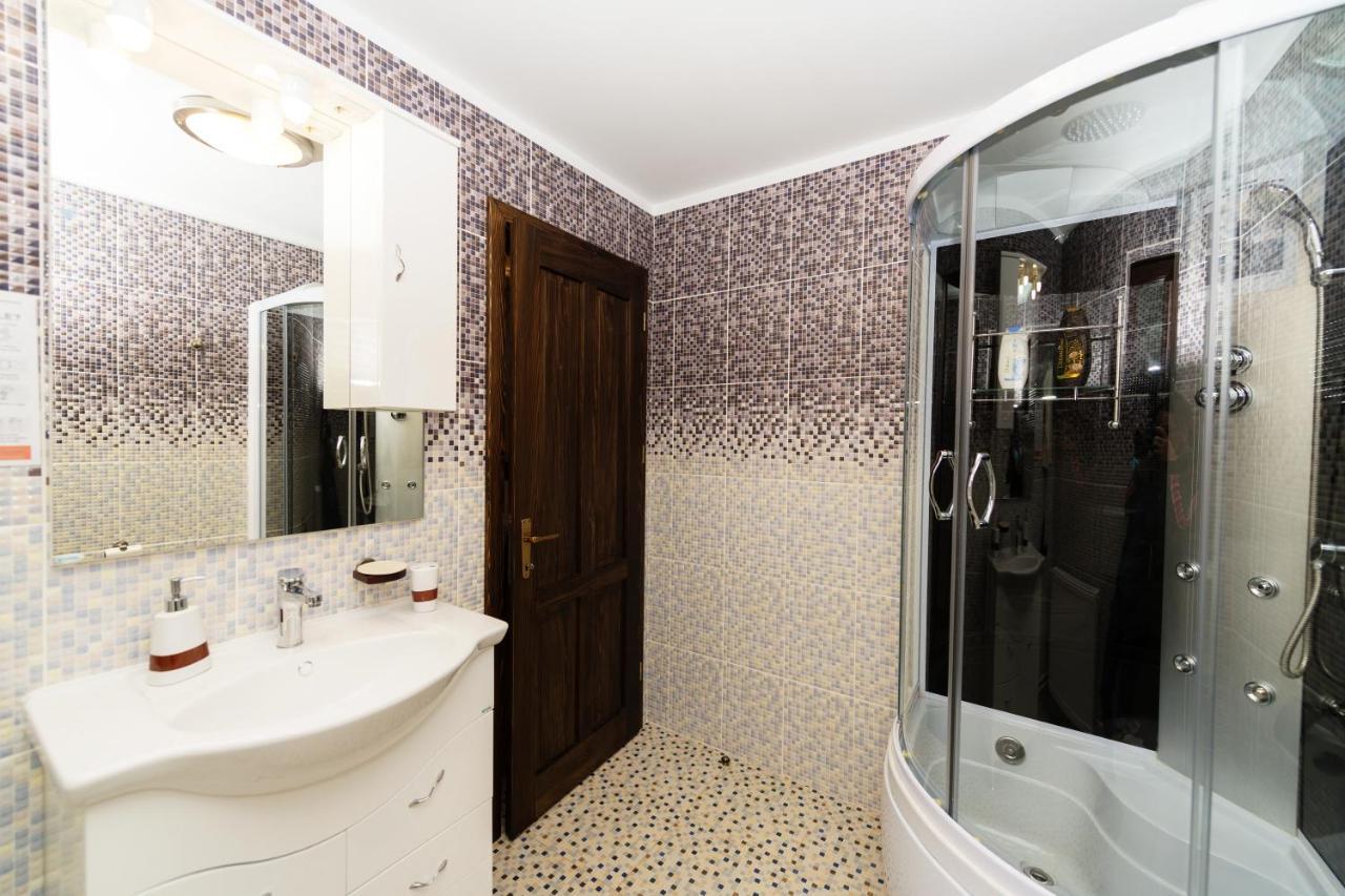 Hotel Stejarul Lui Andrei Izvoarele  Zewnętrze zdjęcie