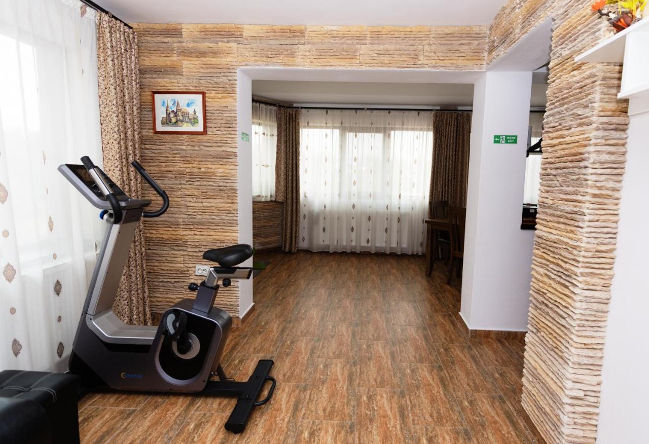 Hotel Stejarul Lui Andrei Izvoarele  Zewnętrze zdjęcie