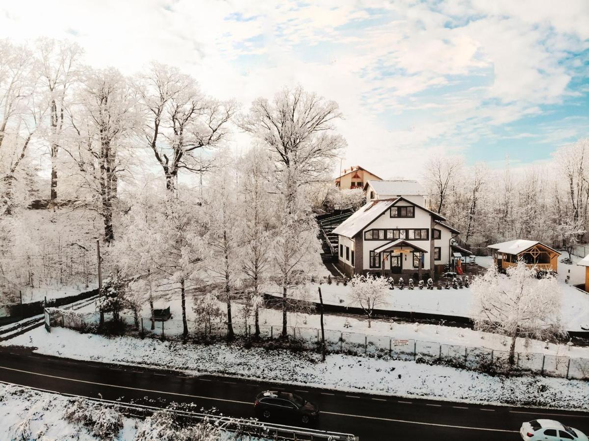 Hotel Stejarul Lui Andrei Izvoarele  Zewnętrze zdjęcie