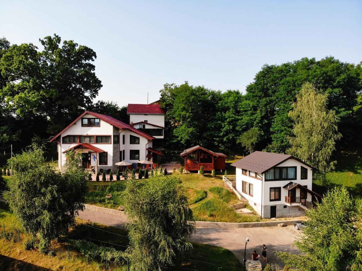 Hotel Stejarul Lui Andrei Izvoarele  Zewnętrze zdjęcie